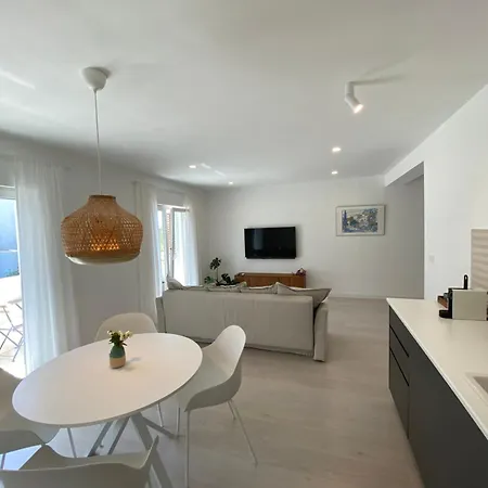 Feelathome Hvar 흐바르