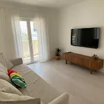 Feelathome Hvar Apartamento *
